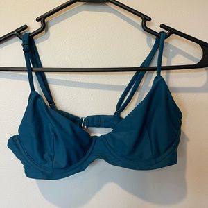 Blackbough Swimsuit Top